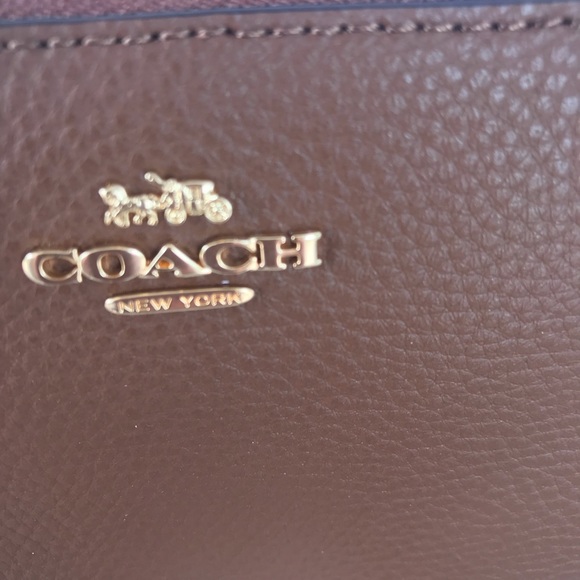 NWT Coach Double Corner Zip Wrislet - Picture 12 of 12